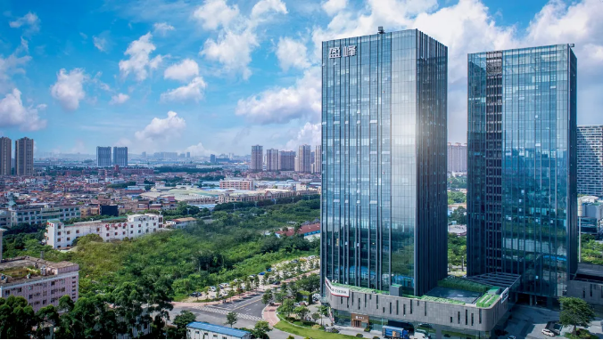 堅(jiān)定戰(zhàn)略聚焦、持續(xù)投入研發(fā)，環(huán)衛(wèi)服務(wù)營(yíng)收21.62億、在手年化36.43億、合同總額445億